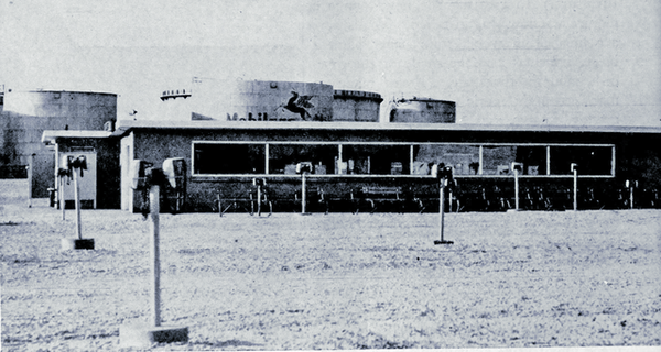 Ford-Wyoming 6-9 Theatre - Vintage Photo 1950S